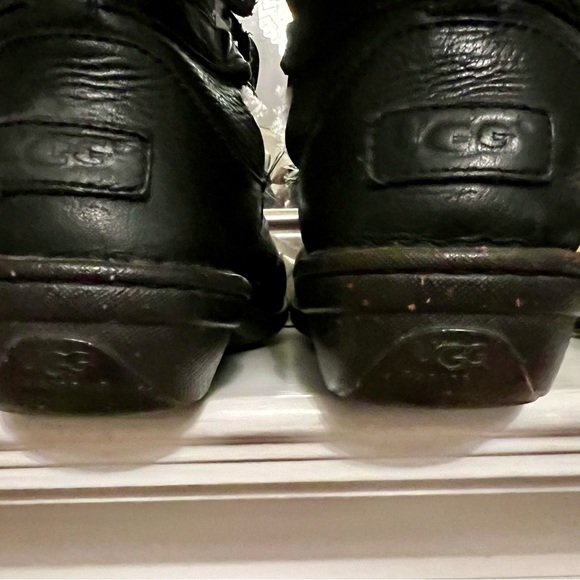 UGG Caspia leather lace up ankle boot - Picture 4 of 7